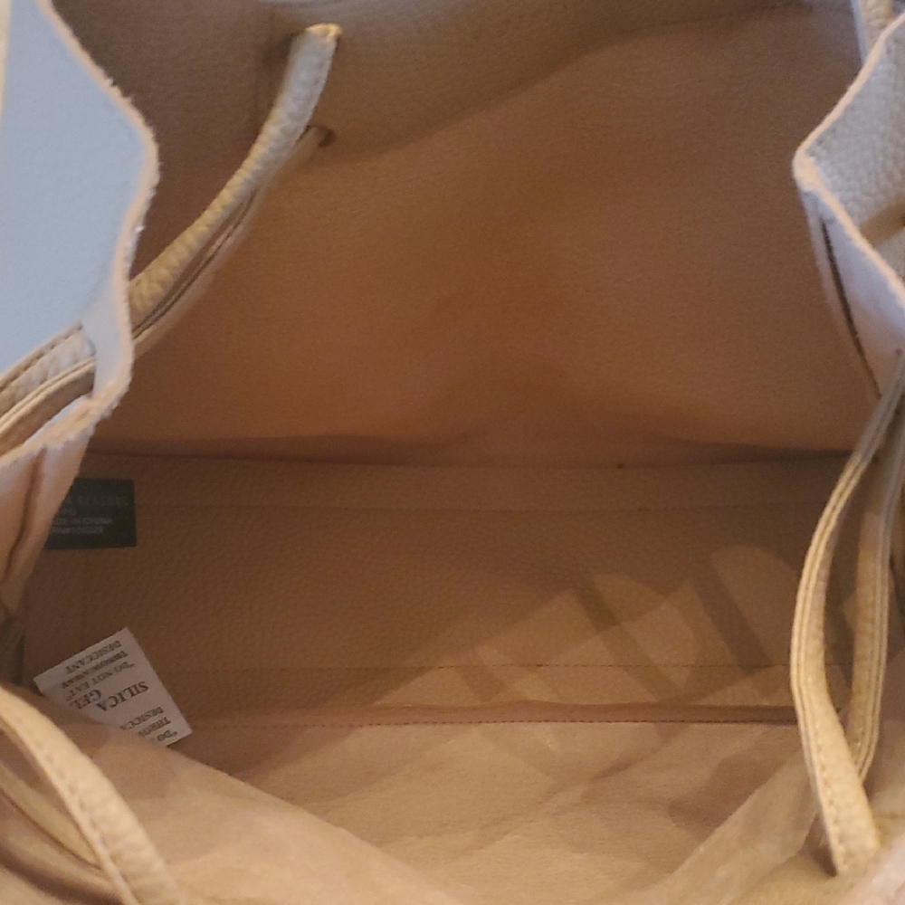 8 Other Reasons Tan Shoulder Bag - Picture 3 of 5